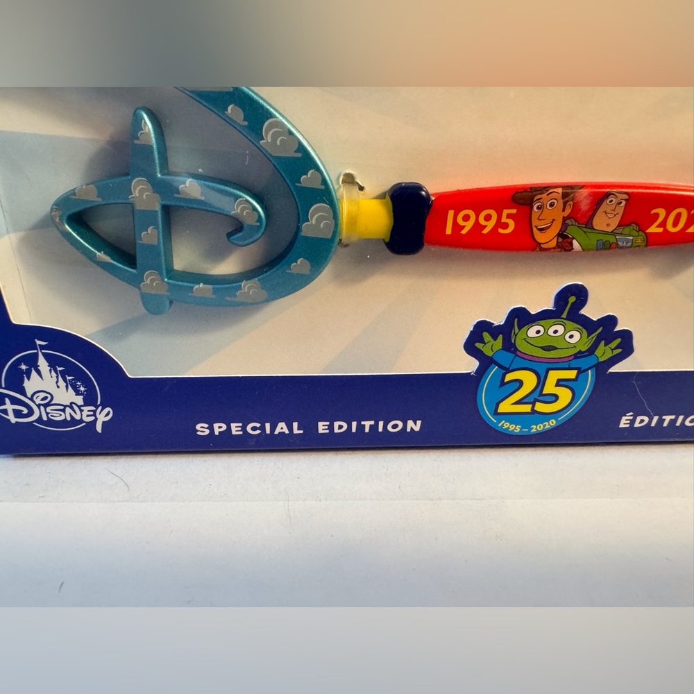 Disney Toy Story 25th Anniversary Collectible Key Special Edition New with Box.